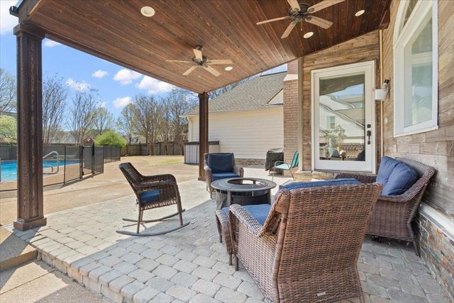 639 PORT NATCHEZ CV E, Collierville, TN 38017