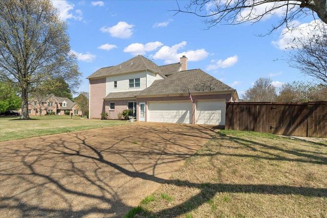 639 PORT NATCHEZ CV E, Collierville, TN 38017
