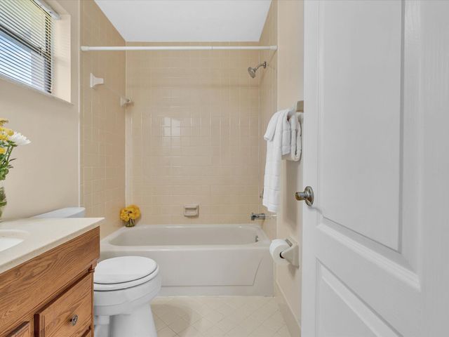 299 NW 36th Avenue, Deerfield Beach, FL 33442