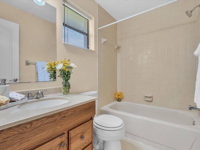 299 NW 36th Avenue, Deerfield Beach, FL 33442
