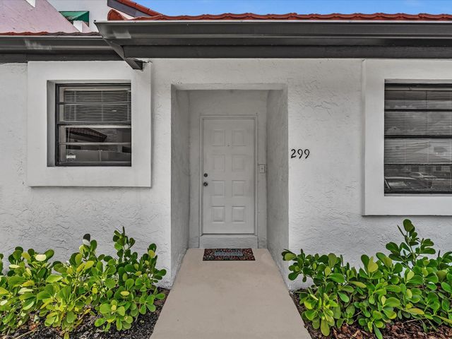 299 NW 36th Avenue, Deerfield Beach, FL 33442