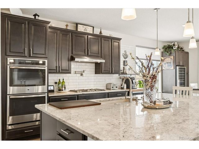 27790 E Links Pl, Aurora, CO 80016