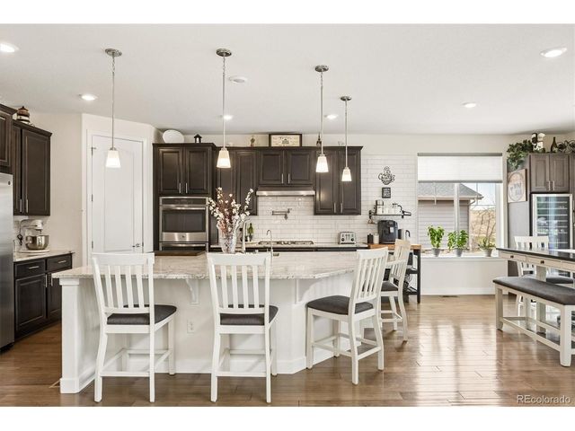 27790 E Links Pl, Aurora, CO 80016