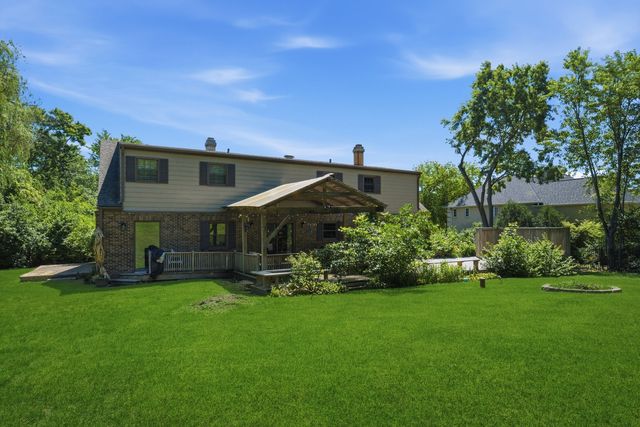 10S230 Grant Street, Burr Ridge, IL 60527