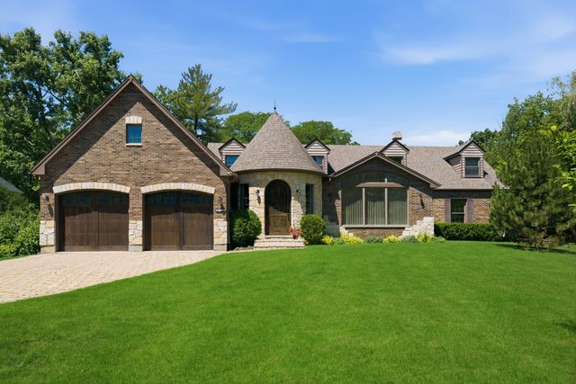 10S230 Grant Street, Burr Ridge, IL 60527