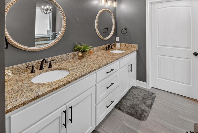 239 County Road 1516, Alba, TX 75410