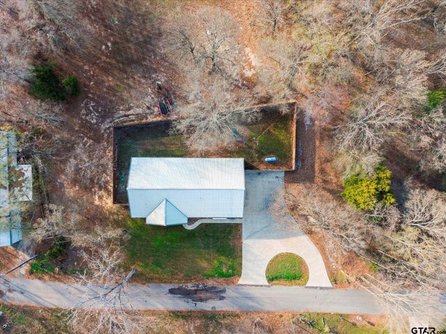 239 County Road 1516, Alba, TX 75410