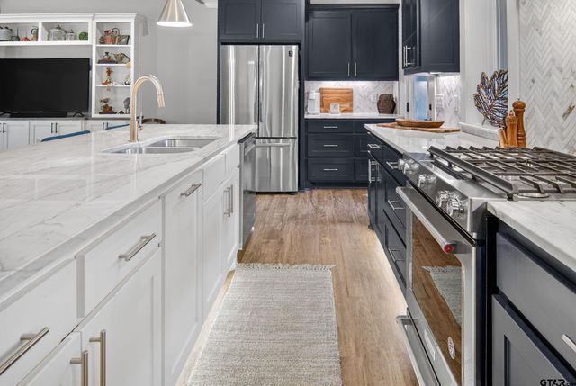 239 County Road 1516, Alba, TX 75410