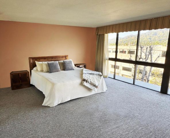 222 Monterey Road 306, Glendale, CA 91206