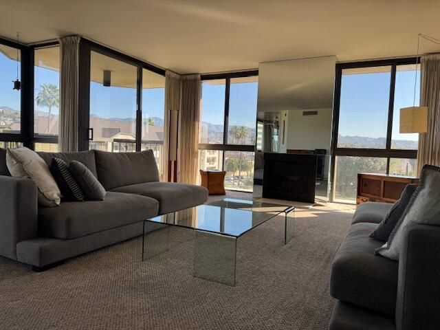 222 Monterey Road 306, Glendale, CA 91206