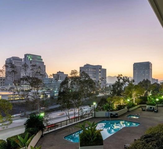 222 Monterey Road 306, Glendale, CA 91206