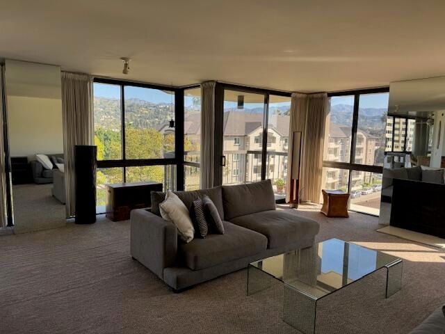 222 Monterey Road 306, Glendale, CA 91206