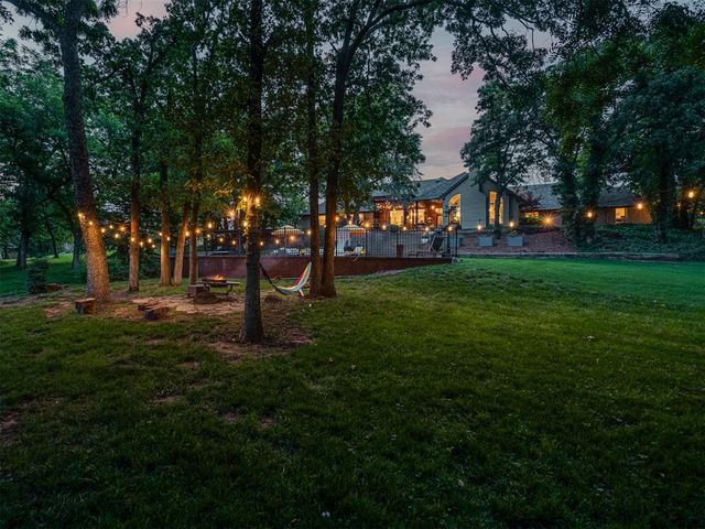 2010 Silver Crest Drive, Edmond, OK 73025