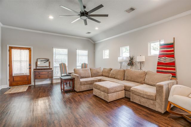 114 Tuggle Street, Waxahachie, TX 75165