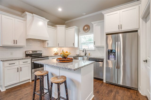 114 Tuggle Street, Waxahachie, TX 75165