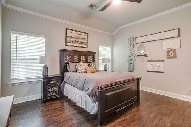 114 Tuggle Street, Waxahachie, TX 75165