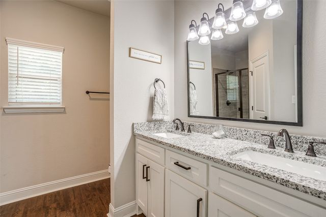 114 Tuggle Street, Waxahachie, TX 75165