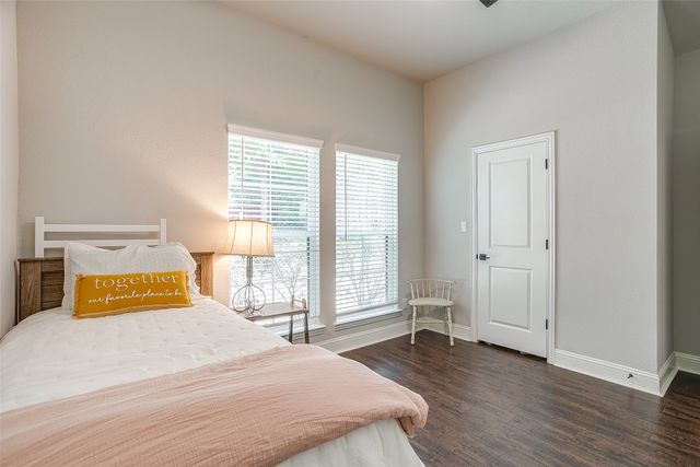 114 Tuggle Street, Waxahachie, TX 75165