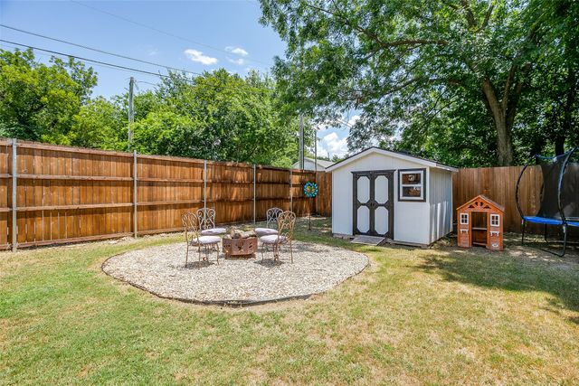 114 Tuggle Street, Waxahachie, TX 75165