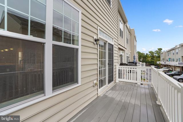 9811 WOOD GLEN TER, Lanham, MD 20706