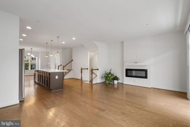9811 WOOD GLEN TER, Lanham, MD 20706