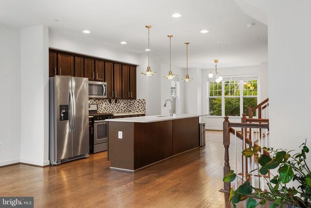 9811 WOOD GLEN TER, Lanham, MD 20706
