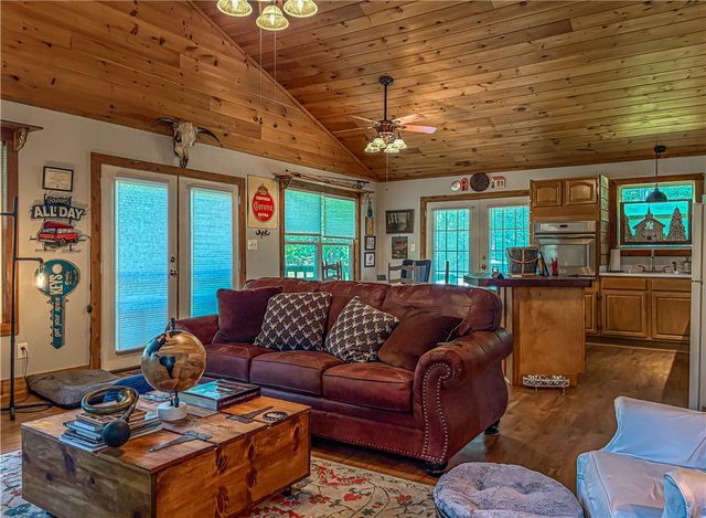 2205 MC 6035, Yellville, AR 72687