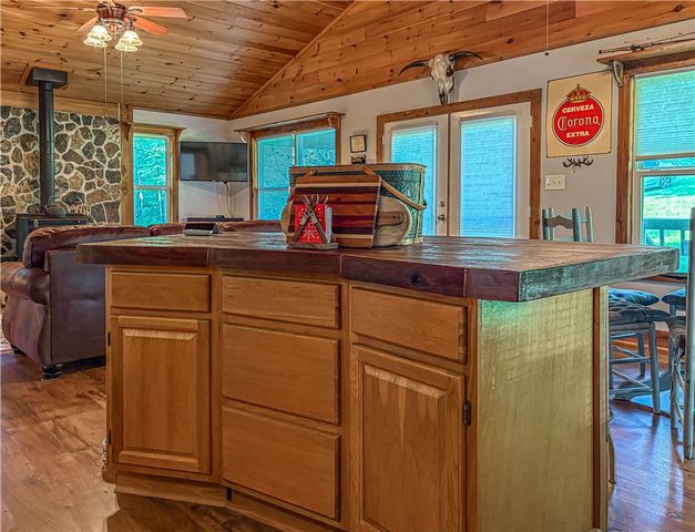 2205 MC 6035, Yellville, AR 72687