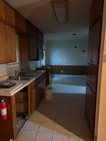 1512 Muse Street, Fort Worth, TX 76112