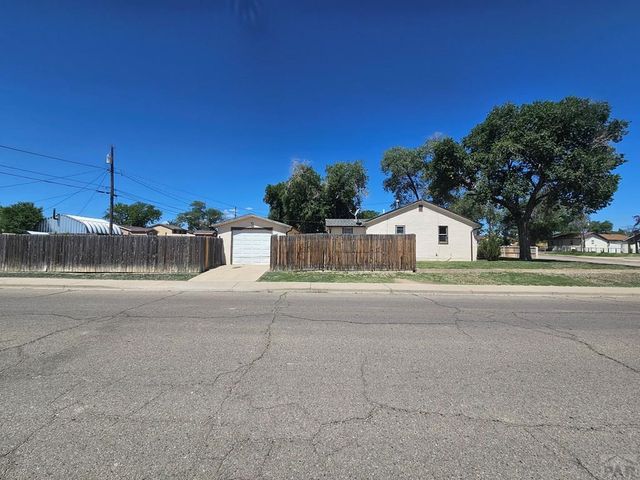 2400 W 15th St, Pueblo, CO 81003