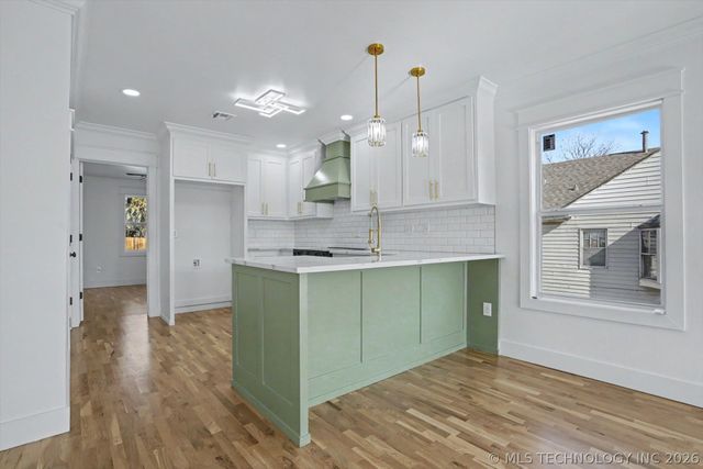 1400 N Winston Avenue, Tulsa, OK 74115