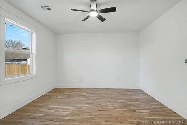 1400 N Winston Avenue, Tulsa, OK 74115