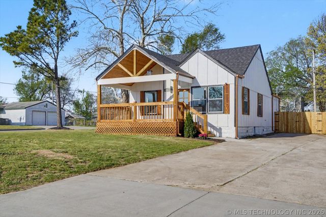 1400 N Winston Avenue, Tulsa, OK 74115