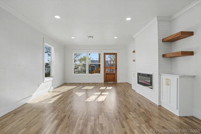 1400 N Winston Avenue, Tulsa, OK 74115