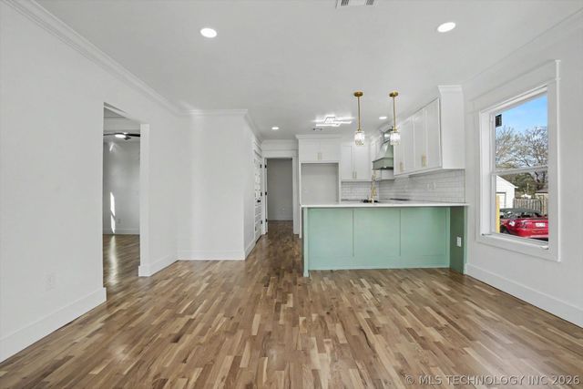 1400 N Winston Avenue, Tulsa, OK 74115