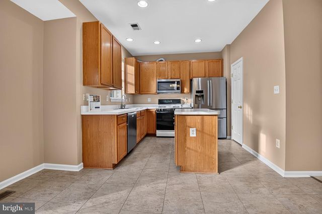 13225 ROLLING PLAINS CT, Herndon, VA 20171