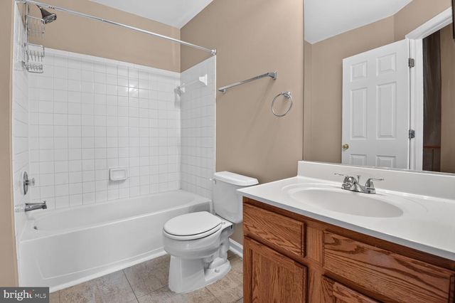 13225 ROLLING PLAINS CT, Herndon, VA 20171