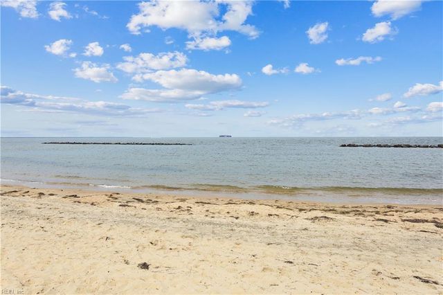 4210A E Beach DR, Norfolk, VA 23518