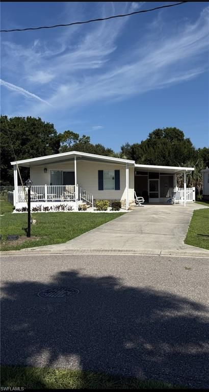 14500 Concord DR 691, NORTH FORT MYERS, FL 33917 — exterior