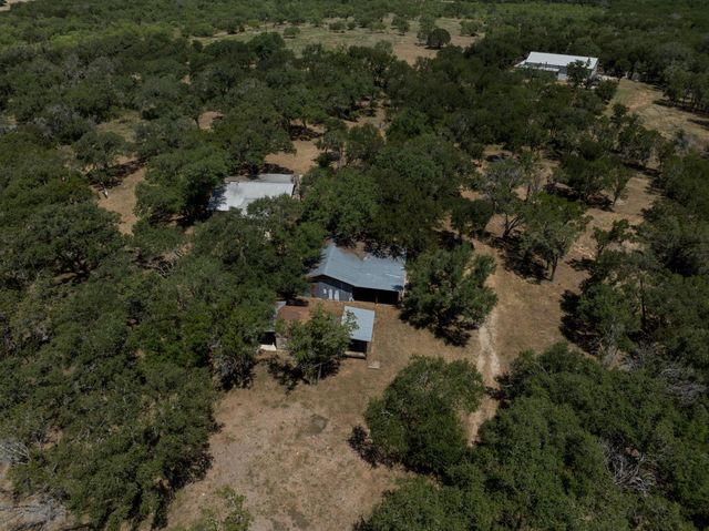 122 Winding Creek RD, Spicewood, TX 78669