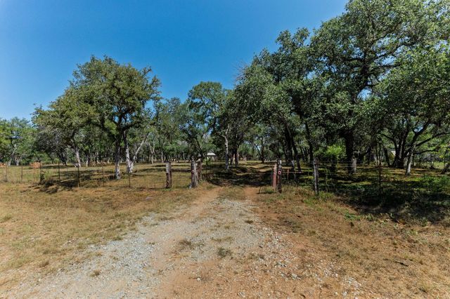 122 Winding Creek RD, Spicewood, TX 78669