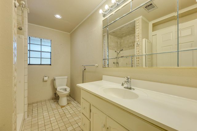 122 Winding Creek RD, Spicewood, TX 78669