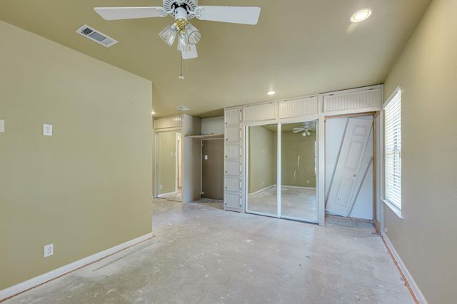 122 Winding Creek RD, Spicewood, TX 78669