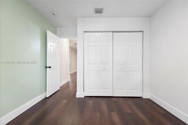 7257 NW 113th Pl, Doral, FL 33178