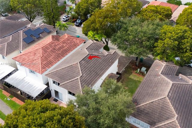 7257 NW 113th Pl, Doral, FL 33178