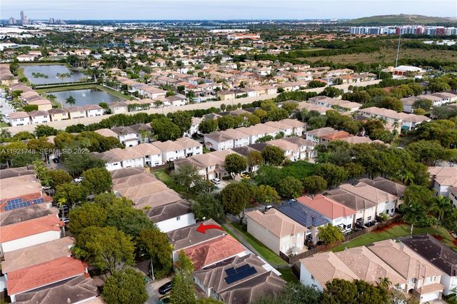 7257 NW 113th Pl, Doral, FL 33178