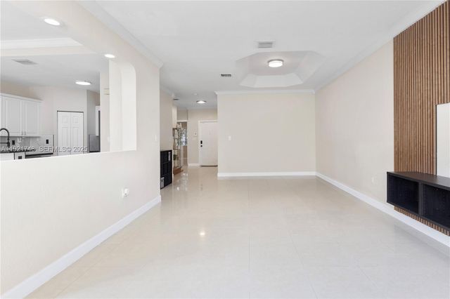 7257 NW 113th Pl, Doral, FL 33178