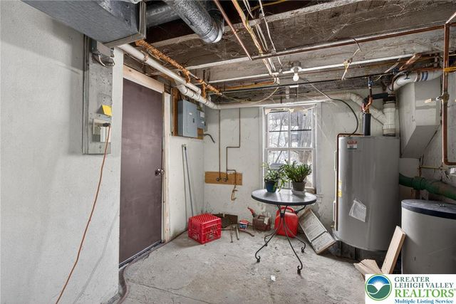 420 7th Street, Slatington Boro, PA 18080