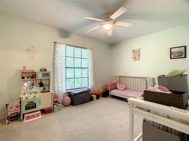 17444 EAST ROAD, Umatilla, FL 32784