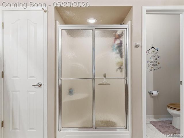 3368 Mill Lake Road, Lake Orion, MI 48360